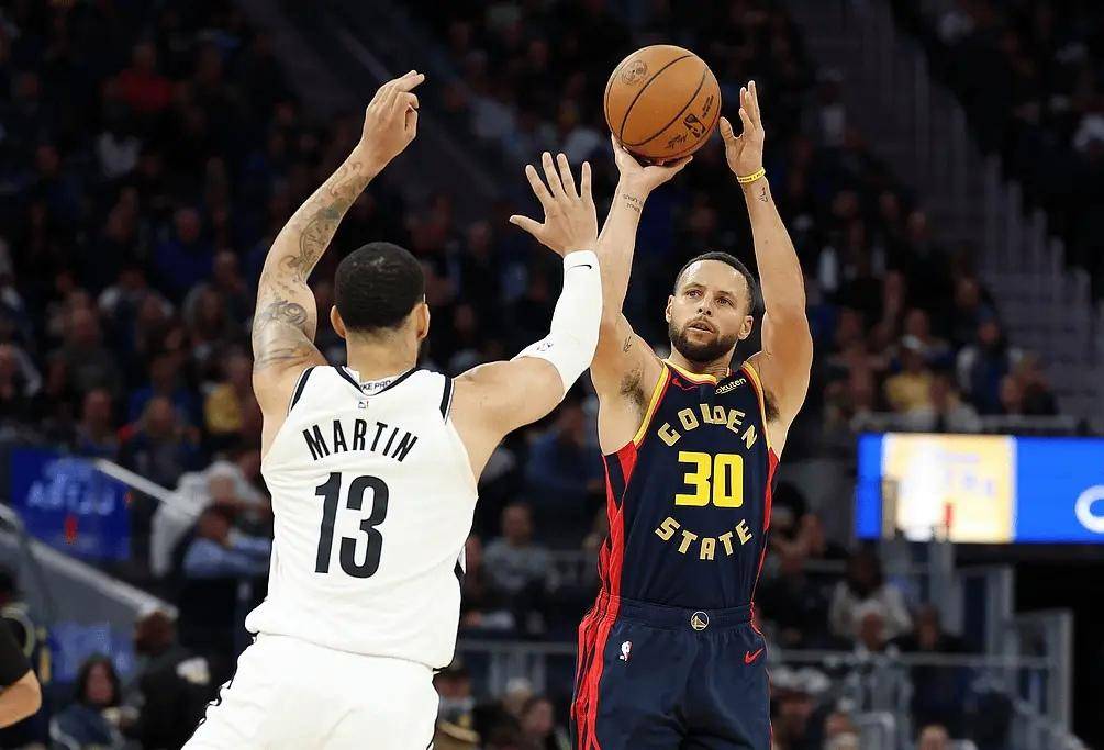 包含库里狂砍东契奇分,独行侠迎来新赛季高光!的词条 包含库里狂砍东契奇分,独行侠迎来新赛季高光!的词条