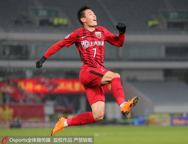  武磊复出首秀出彩，波尔图主场血战费城76人，豪取13连胜