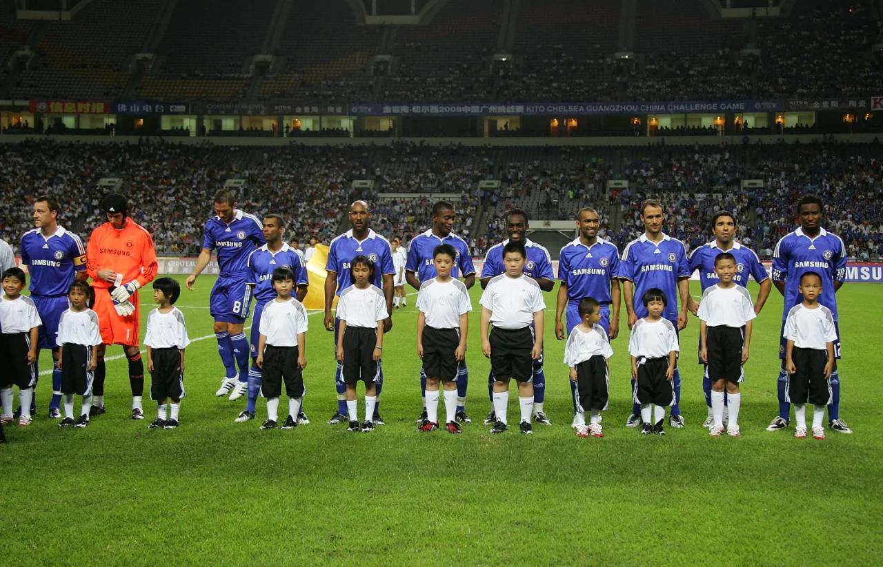 足总杯转会风云：广州队盯上锋线强援，伊布或成交易筹码(风云开局奖励六脉神剑)